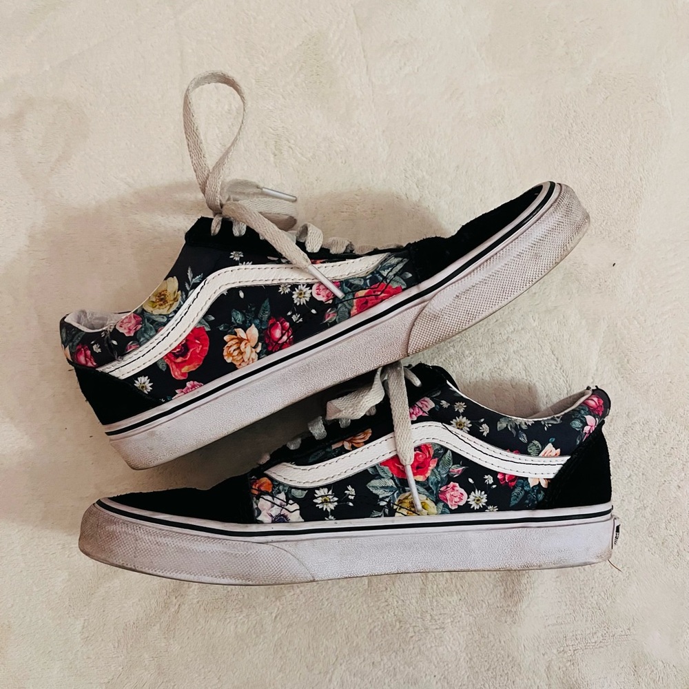 Vans | Floral Canvas Sneakers, women’s 7.5